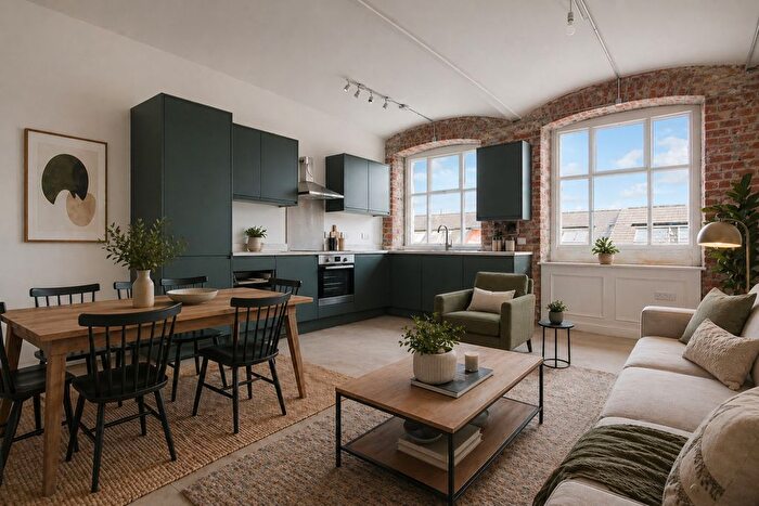 2 Bedroom Flat For Sale In The Laceworks, Barnstaple, Devon, EX32