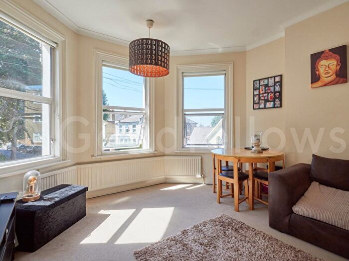 2 Bedroom Apartment To Rent In Clyde Road, Wallington, Surrey, SM6