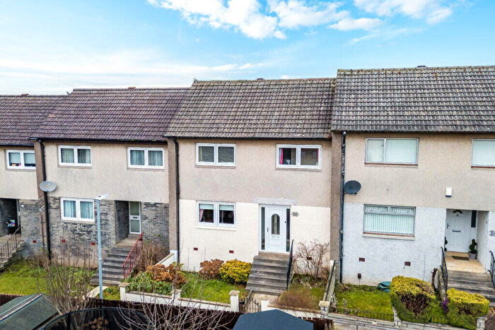 3 Bedroom Terraced House For Sale In Earn Crescent, DD2