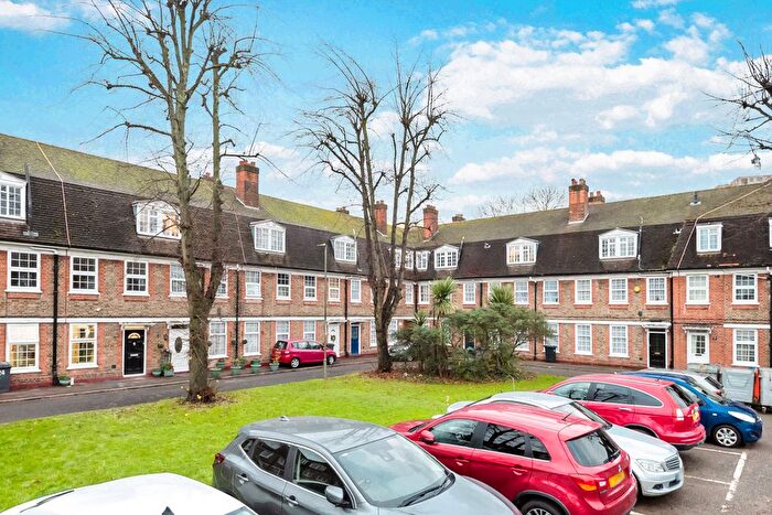 1 Bedroom Flat To Rent In Aeroville, London, NW9