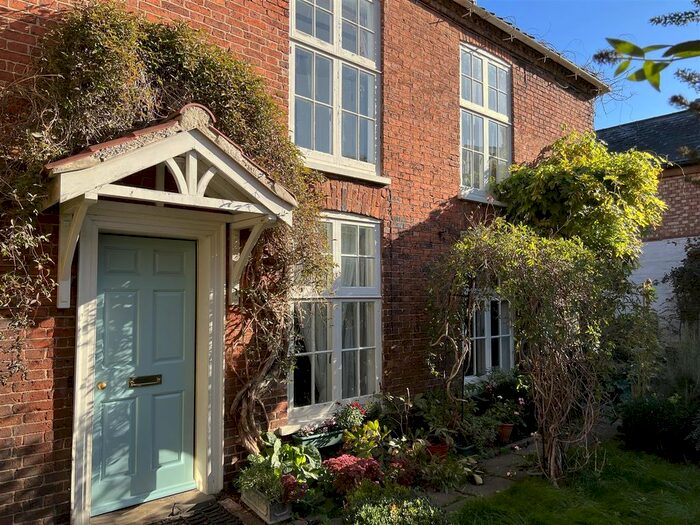 4 Bedroom Cottage To Rent In Westgate, Lincoln, LN1