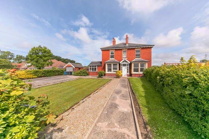 3 Bedroom Semi-Detached House For Sale In No., Normoss Road, Normoss., FY3