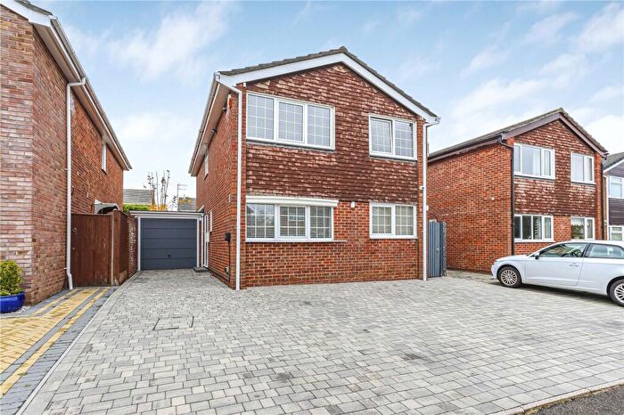 4 Bedroom Detached House For Sale In Runnymede Avenue, Bearwood, Bournemouth, BH11