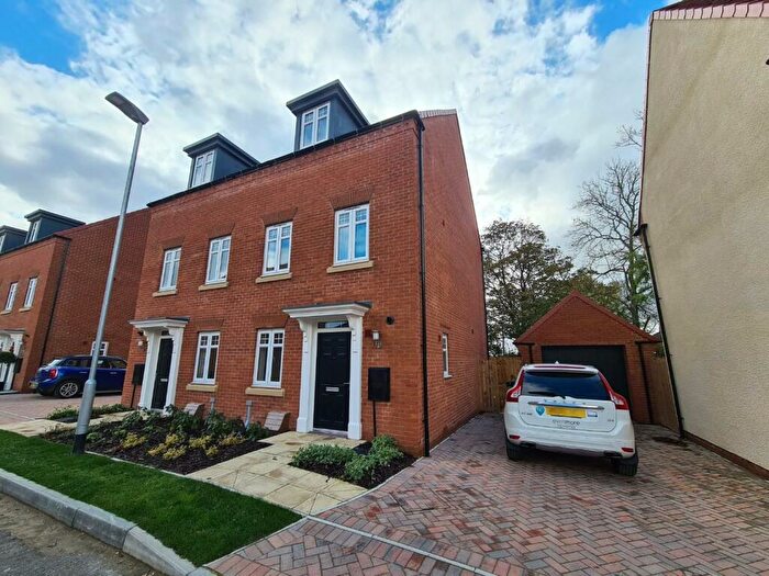 4 Bedroom House To Rent In Wentworth Drive, Durham, DH1