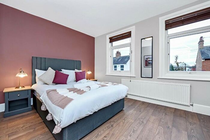 3 Bedroom House To Rent In Cissbury Road, London, N15