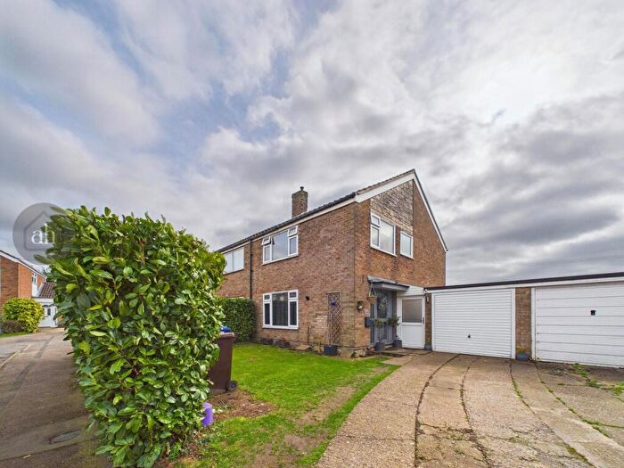 3 Bedroom House For Sale In Mouse Lane, Rougham, IP30