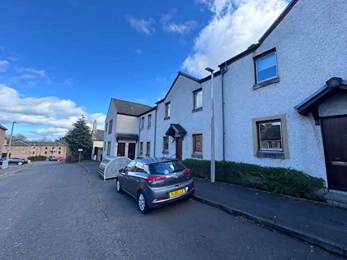 2 Bedroom Flat To Rent In Duddingston Mills, Edinburgh, EH8