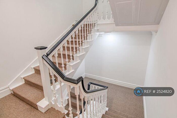 1 Bedroom Flat To Rent In High Street, Southampton, SO14