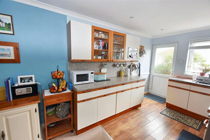 2 Bedroom Detached Bungalow For Sale In Trevarth, Redruth, TR16