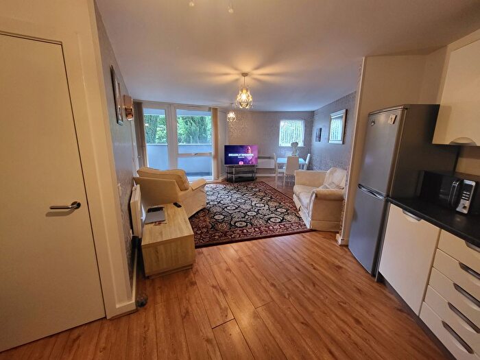 1 Bedroom Flat For Sale In Life Building, Boston Street, Hulme, M15