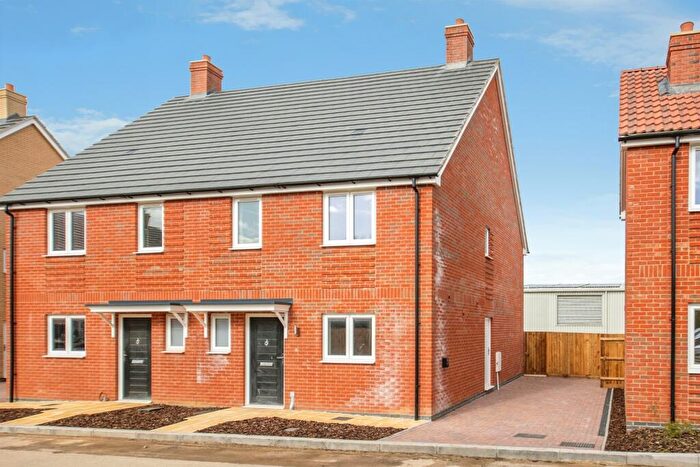 3 Bedroom Semi Detached House For Sale In Wisteria Way, Harwich, CO12