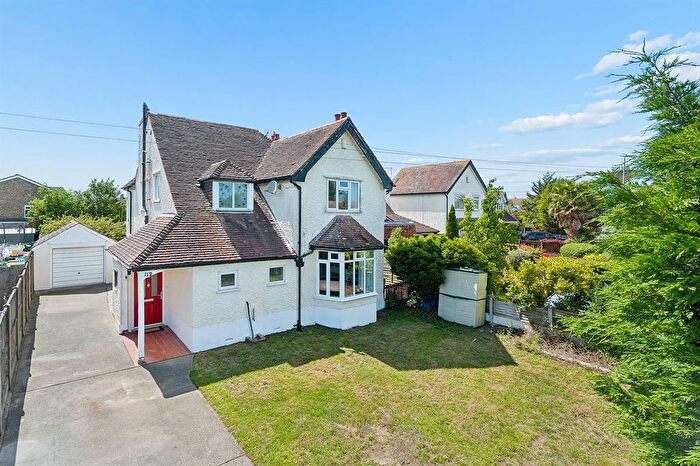 4 Bedroom Detached House For Sale In Mickleburgh Hill, Herne Bay, CT6