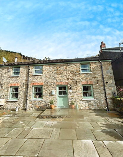 3 Bedroom Cottage For Sale In Lewis Street, Port Talbot, West Glamorgan, SA12