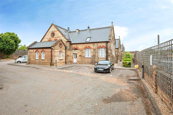 1 Bedroom Flat For Sale In Claremont Court, Rose Lane, Biggleswade, Bedfordshire, SG18