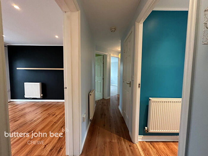 3 Bedroom Apartment To Rent In Alder Drive, Crewe, CW1