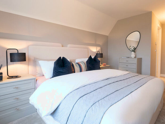 4 Bedroom Detached House For Sale In Marrelsmoor Avenue, Waterlooville, Hampshire, PO7
