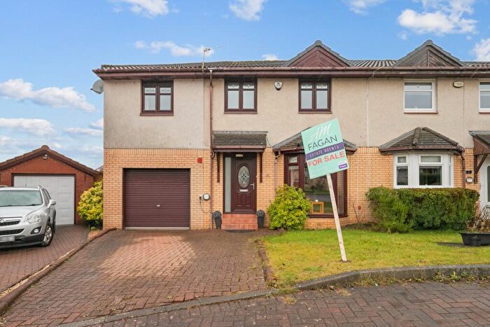 4 Bedroom Semi-Detached House For Sale In Annan Crescent, Airdrie, Lanarkshire, ML6