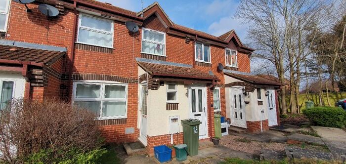 1 Bedroom Flat To Rent In Lastingham Grove, Emerson Valley, Milton Keynes, MK4