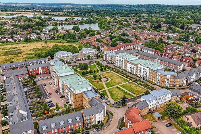 2 Bedroom Flat To Rent In Reed Court, Raven Drive, Maidenhead, Berkshire, SL6