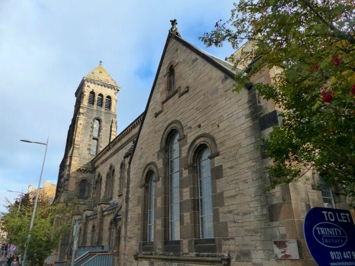 3 Bedroom Flat To Rent In Eric Liddell Centre Morningside Road, Morningside, Edinburgh, EH10