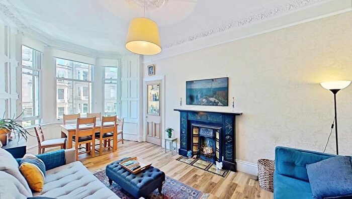 2 Bedroom Flat To Rent In Wellington Street, Edinburgh, EH7