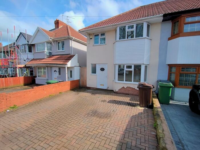 3 Bedroom Semi-Detached House To Rent In Marston Road, Blakenhall, Wolverhampton, WV2