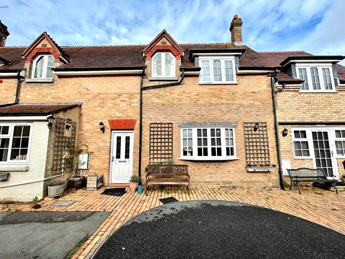 2 Bedroom Cottage To Rent In West Cliff Road, Bournemouth, BH4