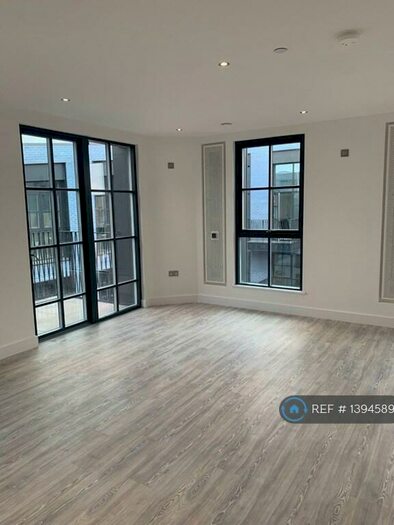 2 Bedroom Flat To Rent In Turing Way, Cambridge, CB3