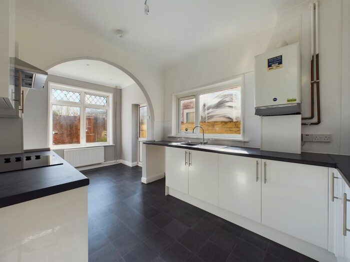 2 Bedroom Terraced House To Rent In Cranleigh Road, Portsmouth, PO1