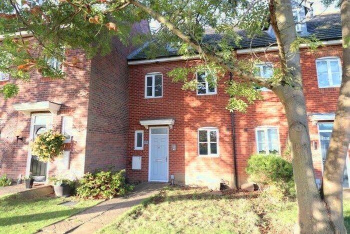 4 Bedroom Property To Rent In Rowley Road, Grays, RM16