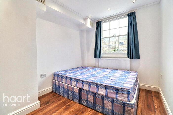 4 Bedroom Terraced House To Rent In Liverpool Grove, London, SE17