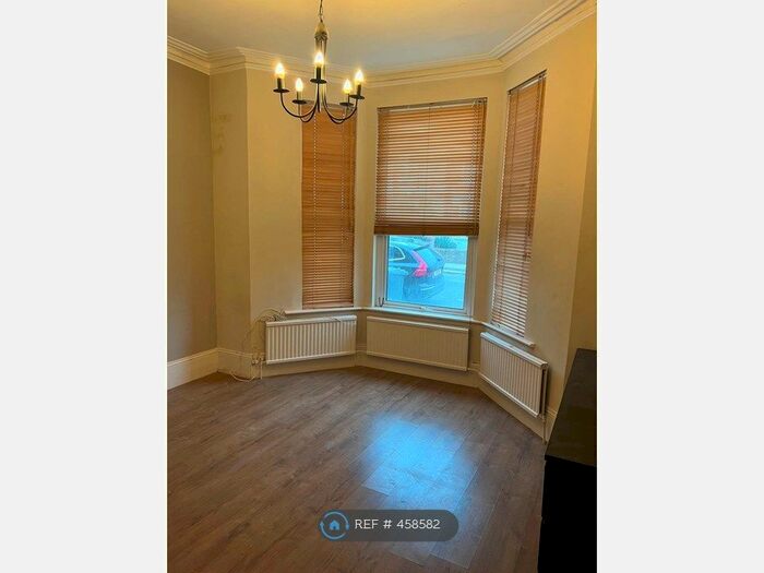 1 Bedroom Flat To Rent In Mount Pleasant Road, London N17