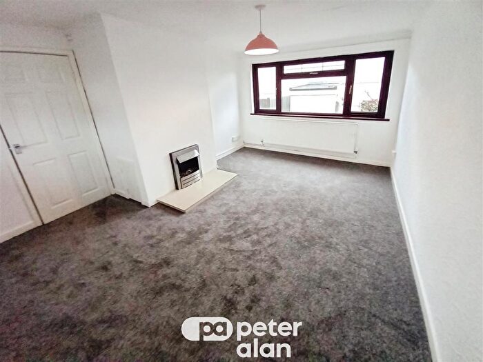 3 Bedroom End Of Terrace House To Rent In Caswell Close, Hirwaun, Aberdare, CF44