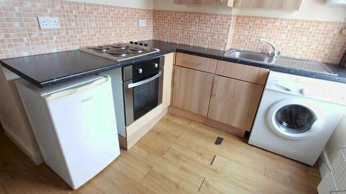 Studio To Rent In Bounds Green Road, Bounds Green N11