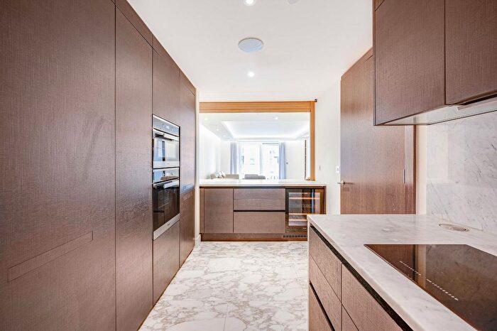 2 Bedroom Flat For Sale In Chelsea Creek Tower, Chelsea Creek, Fulham, SW6