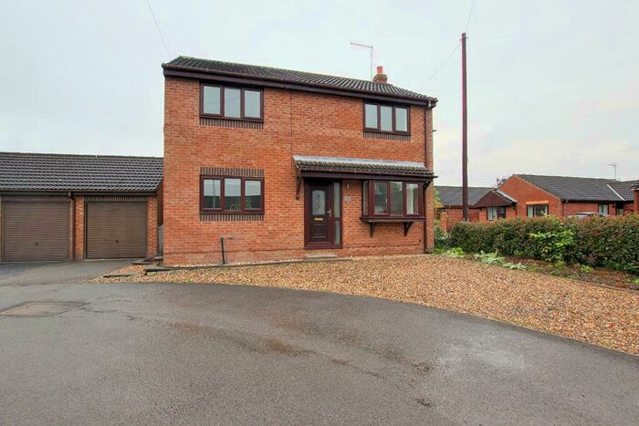 4 Bedroom House To Rent In South Parade, Leven, Beverley, HU17