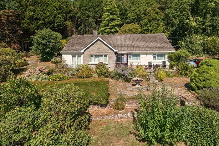 4 Bedroom Bungalow For Sale In Weare Giffard, EX39