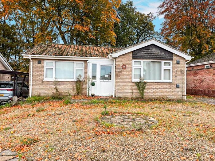 2 Bedroom Detached Bungalow For Sale In Kingfisher Drive, Brandon, IP27