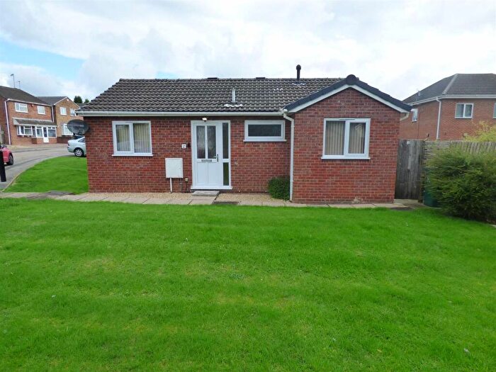 2 Bedroom Detached Bungalow To Rent In Horse Shoe Road, Longford, Coventry, CV6
