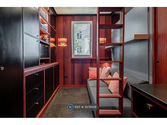 Studio To Rent In Alderney Street, London, SW1V
