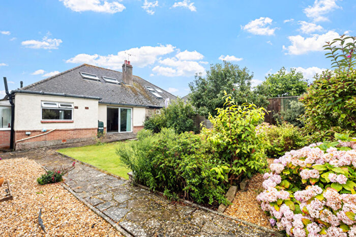 3 Bedroom Bungalow For Sale In Swanage, Dorset, BH19