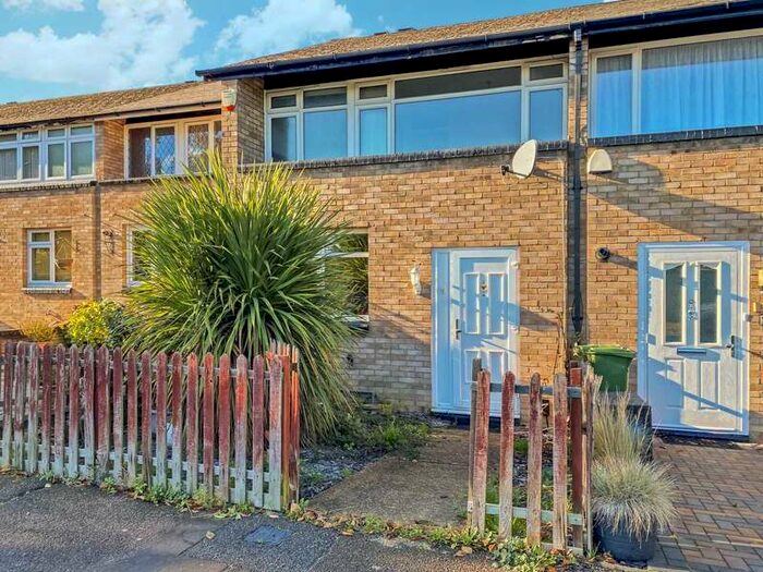 3 Bedroom Terraced House To Rent In Rise Park, Basildon, SS15