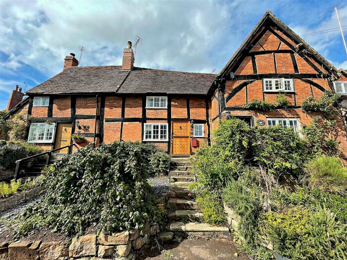 2 Bedroom Cottage For Sale In The Bank, Stoneleigh, Coventry, CV8