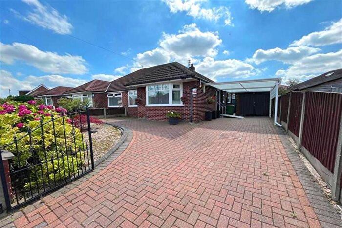 2 Bedroom Semi-Detached Bungalow For Sale In Bankfield Road, Sale, M33