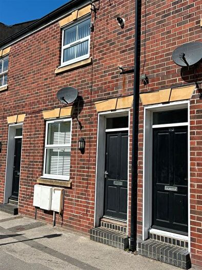 1 Bedroom Terraced House To Rent In Osborne Street, Hull, HU1