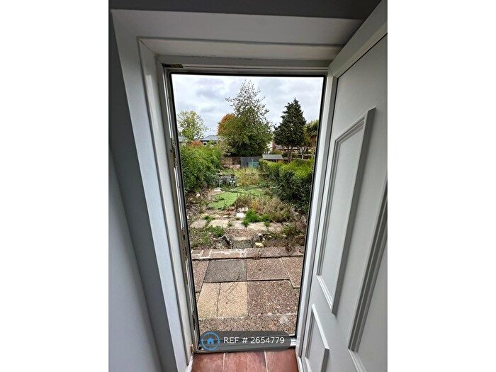 2 Bedroom End Terrace House To Rent In Willow Drive, Sheffield, S9