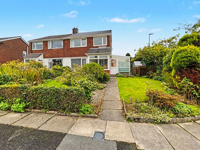 3 Bedroom Semi-Detached House For Sale In Haddon Close, Bury, BL9