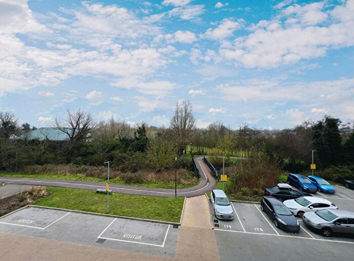1 Bedroom Flat For Sale In George Street, Ashford, TN23