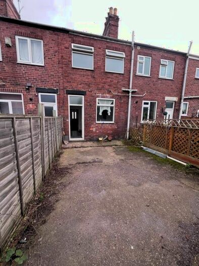 2 Bedroom Terraced House To Rent In Low Green, Knottingley, WF11