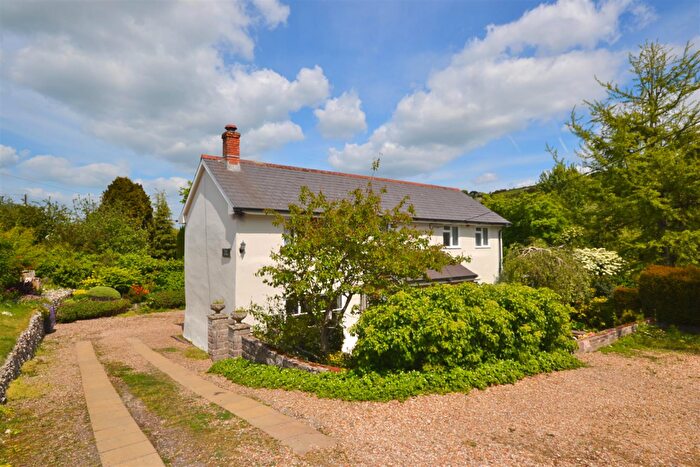 3 Bedroom Detached House For Sale In Godmanstone, Dorchester, DT2